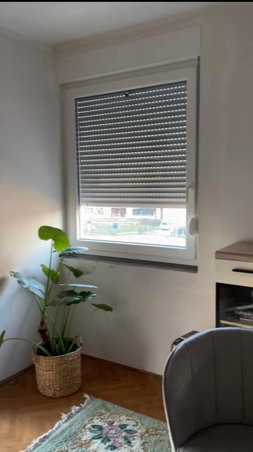 Apartman Colapis- Netflix, Self Check In, Free Parking, Premium Location! Karlovac Exteriér fotografie